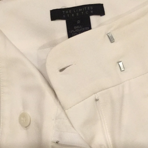 White Capri/ Crop pants - Picture 6 of 7